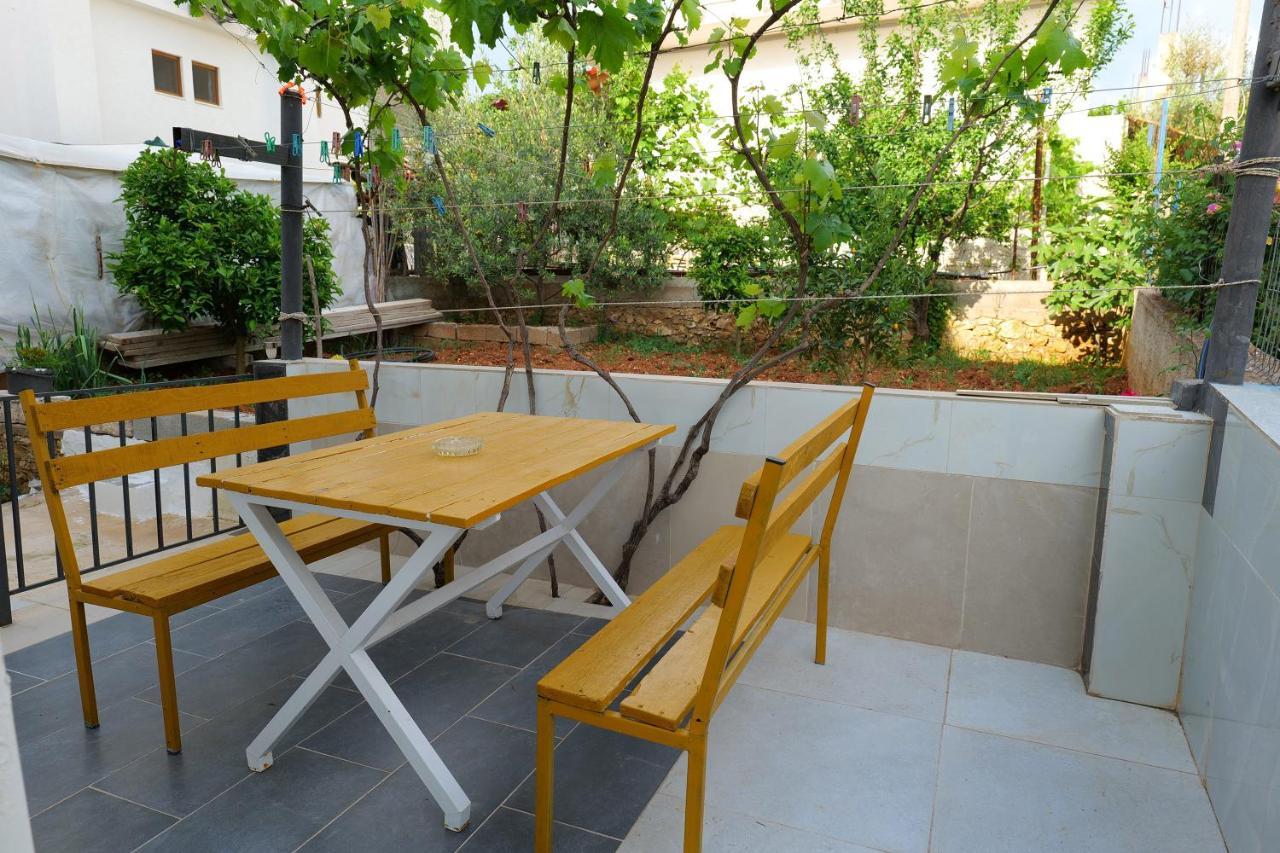Vila Fredi Ksamil Exterior photo